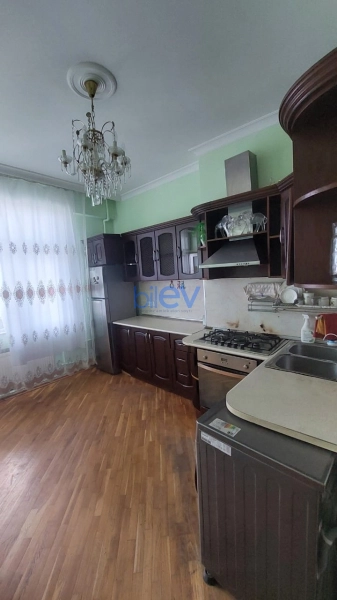 Aylıq Kirayə 3 otaqlı Yeni Tikili bina evi  100m², Bakı