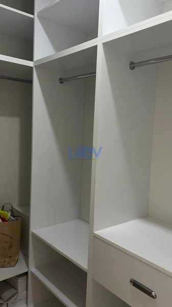 Aylıq Kirayə 2 otaqlı Yeni Tikili bina evi  82m², Bakı