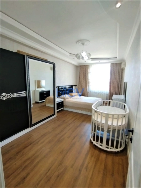 Aylıq Kirayə 2 otaqlı Yeni Tikili bina evi  82m², Bakı