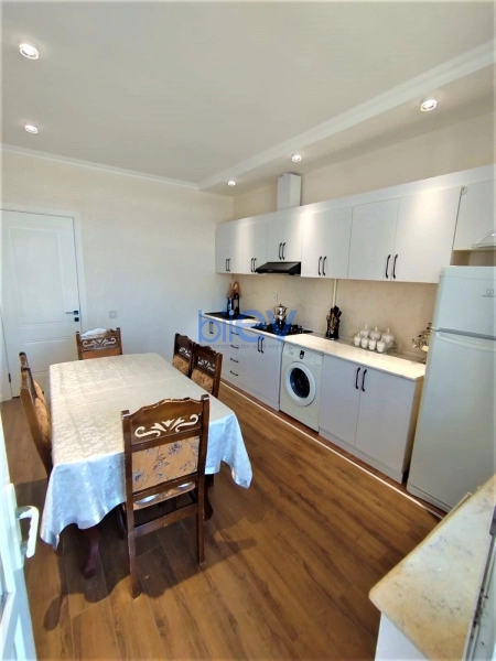 Aylıq Kirayə 2 otaqlı Yeni Tikili bina evi  82m², Bakı