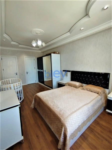 Aylıq Kirayə 2 otaqlı Yeni Tikili bina evi  82m², Bakı