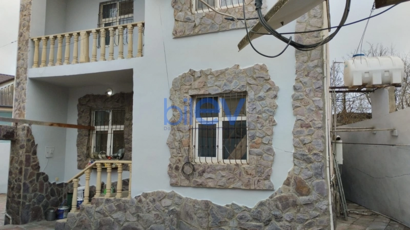Satış 4 otaqlı Həyət evi  210m², Bakı