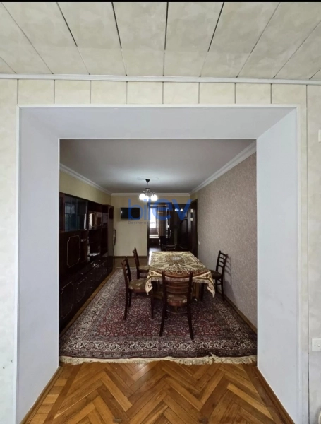 Aylıq Kirayə 2 otaqlı Köhnə Tikili bina evi  45m², Bakı