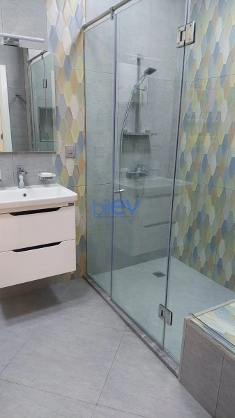Aylıq Kirayə 3 otaqlı Yeni Tikili bina evi  98m², Bakı