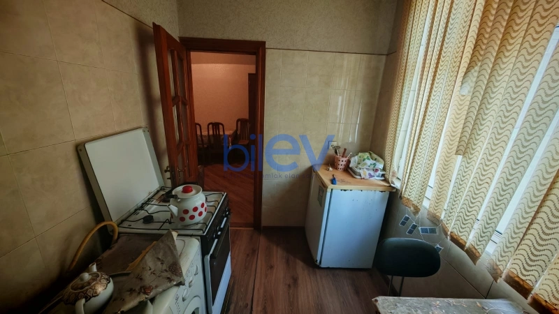 Aylıq Kirayə 2 otaqlı Köhnə Tikili bina evi  50m², Bakı