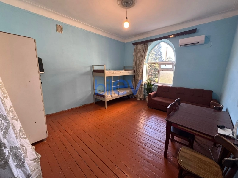 Aylıq Kirayə 2 otaqlı Köhnə Tikili bina evi  45m², Bakı