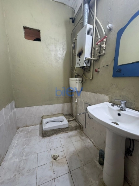 Aylıq Kirayə 2 otaqlı Köhnə Tikili bina evi  45m², Bakı