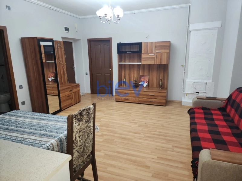 Aylıq Kirayə 2 otaqlı Köhnə Tikili bina evi  50m², Bakı
