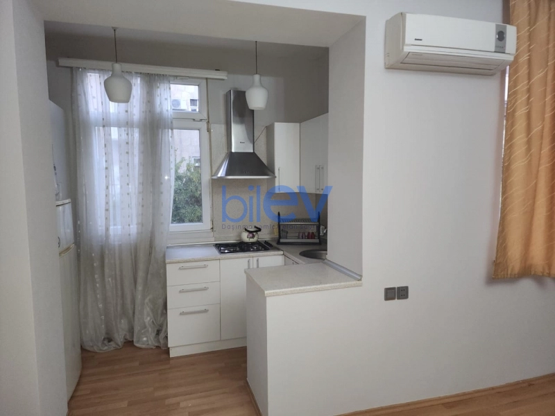Aylıq Kirayə 2 otaqlı Köhnə Tikili bina evi  50m², Bakı