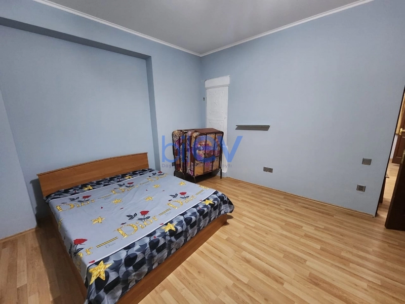 Aylıq Kirayə 2 otaqlı Köhnə Tikili bina evi  50m², Bakı