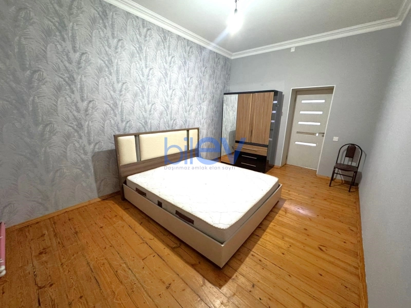 Aylıq Kirayə 2 otaqlı Köhnə Tikili bina evi  70m², Bakı