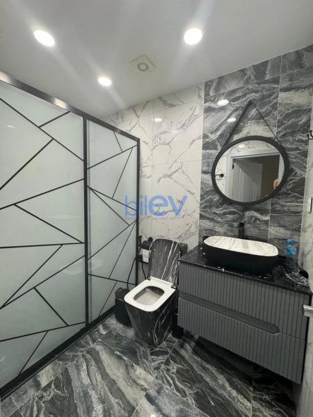 Aylıq Kirayə 3 otaqlı Yeni Tikili bina evi  115m², Bakı