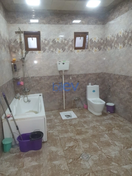 Satış 8 otaqlı Həyət evi  210m², Bakı