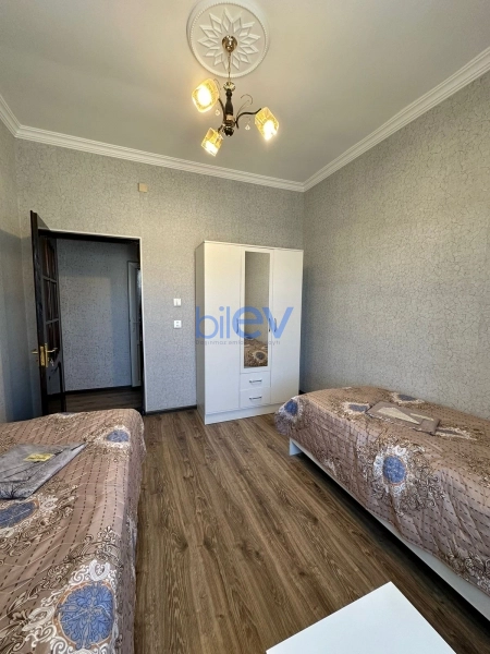 Aylıq Kirayə 4 otaqlı Həyət evi  120m², Bakı