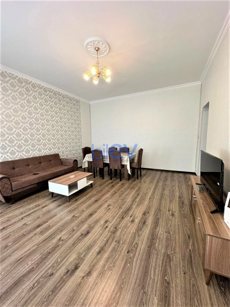 Aylıq Kirayə 4 otaqlı Həyət evi  120m², Bakı