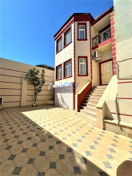 Aylıq Kirayə 4 otaqlı Həyət evi  120m², Bakı