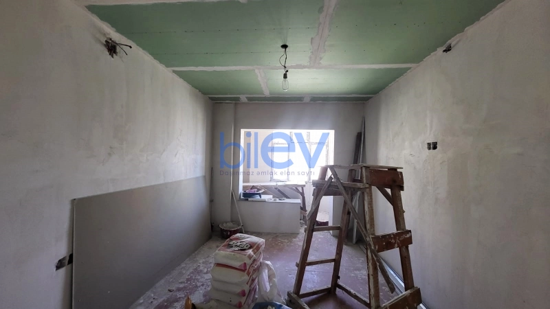 Satış 2 otaqlı Köhnə Tikili bina evi  63m², Bakı
