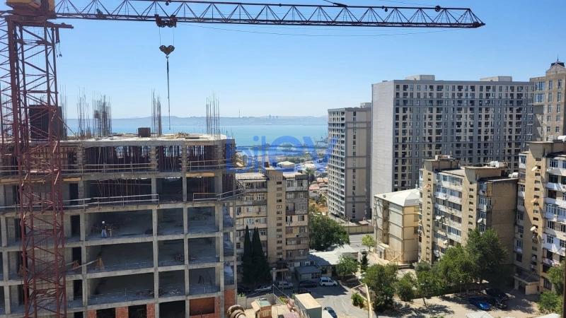 Satış 2 otaqlı Köhnə Tikili bina evi  63m², Bakı