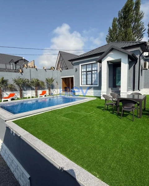 Günlük Kirayə 5 otaqlı Bağ evi  9000m², Quba