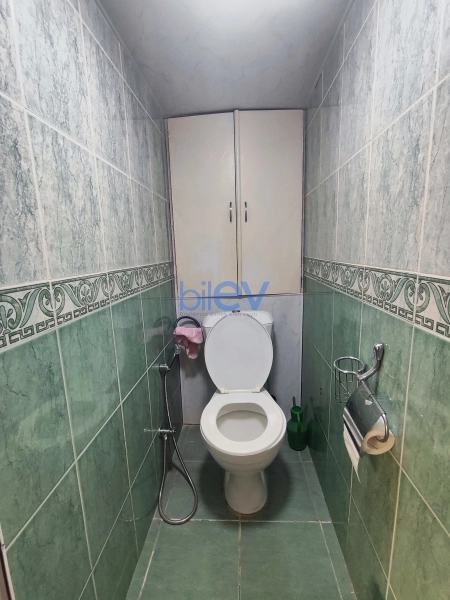 Satış 3 otaqlı Köhnə Tikili bina evi  67m², Bakı