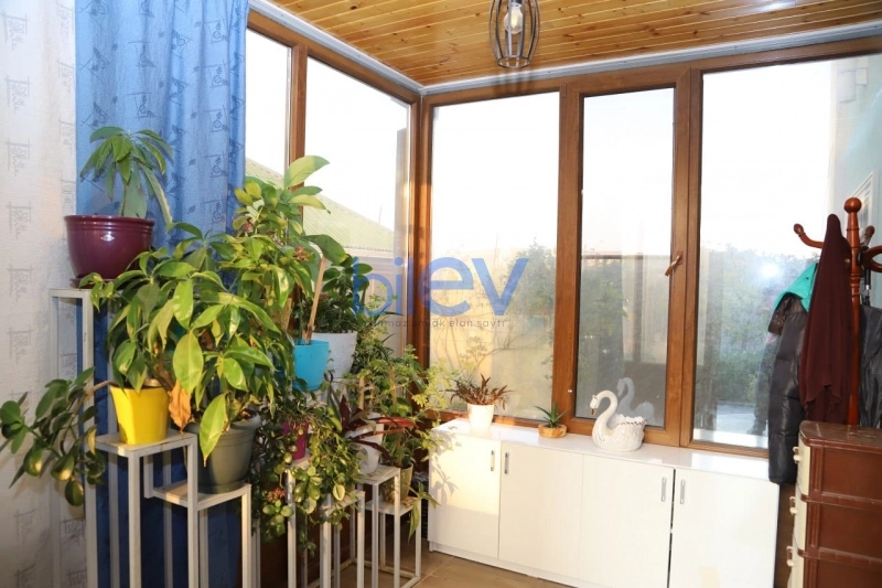 Satış 5 otaqlı Bağ evi  264m², Bakı