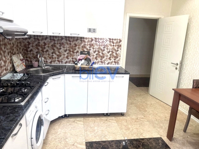 Aylıq Kirayə 2 otaqlı Yeni Tikili bina evi  90m², Bakı