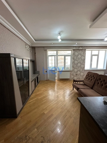 Satış 3 otaqlı Yeni Tikili bina evi  70m², Xırdalan