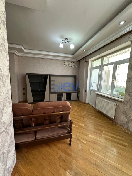 Satış 3 otaqlı Yeni Tikili bina evi  70m², Xırdalan