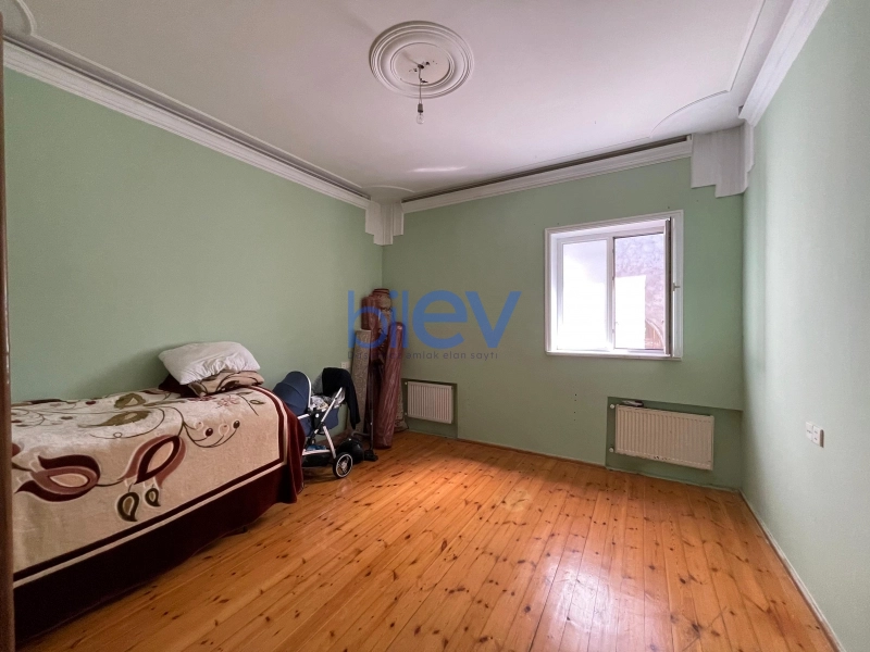 Satış 6 otaqlı Həyət evi  750m², Bakı