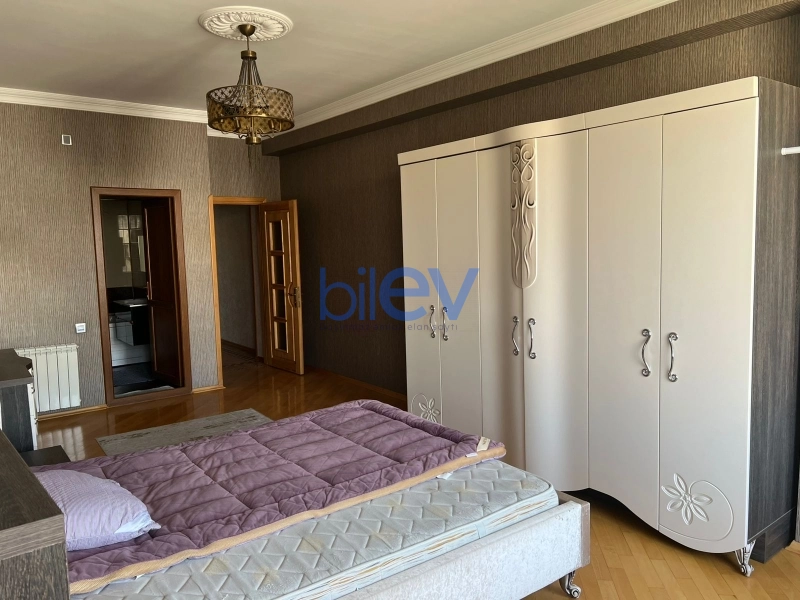 Aylıq Kirayə 3 otaqlı Köhnə Tikili bina evi  164m², Bakı
