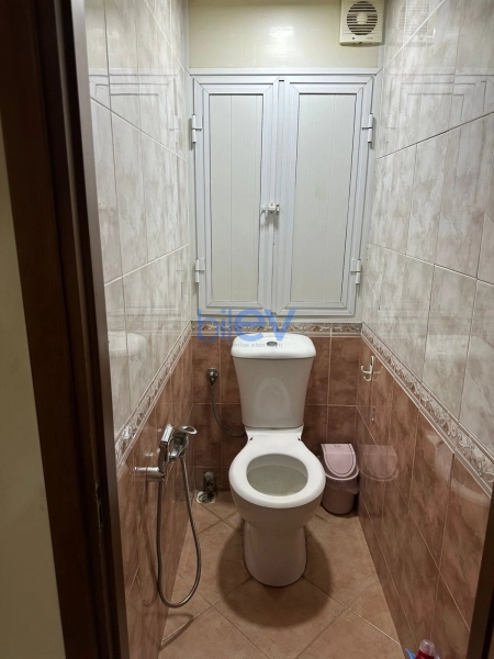 Aylıq Kirayə 3 otaqlı Köhnə Tikili bina evi  85m², Bakı
