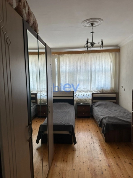 Aylıq Kirayə 3 otaqlı Köhnə Tikili bina evi  85m², Bakı