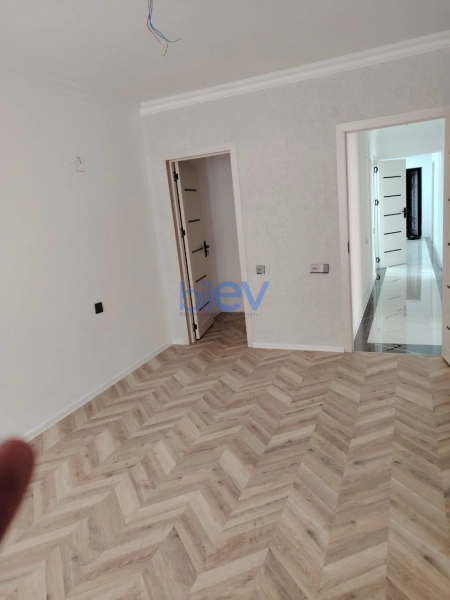 Satış 3 otaqlı Yeni Tikili bina evi  131m², Bakı