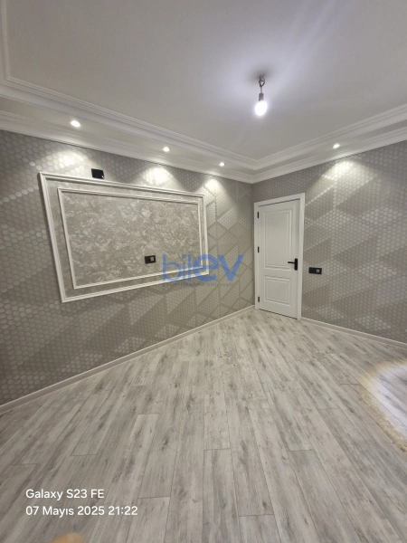 Satış 3 otaqlı Köhnə Tikili bina evi  80m², Bakı