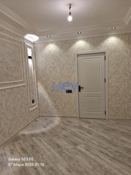 Satış 3 otaqlı Köhnə Tikili bina evi  80m², Bakı