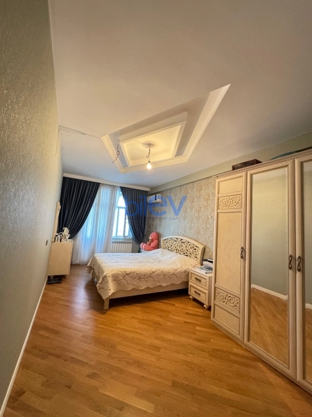 Satış 2 otaqlı Yeni Tikili bina evi  103m², Bakı