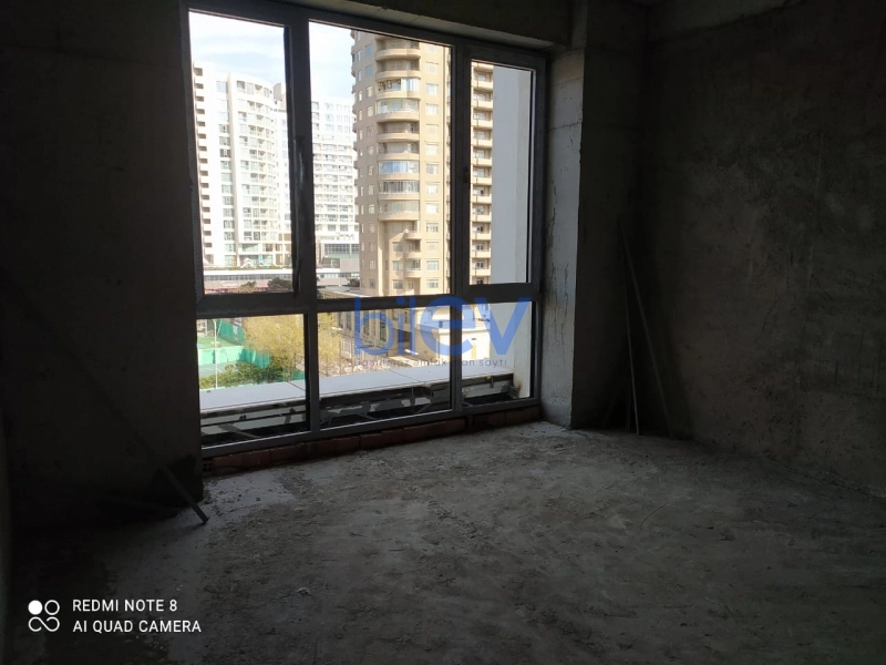 Satış  otaqlı Yeni Tikili bina evi  98m², Bakı