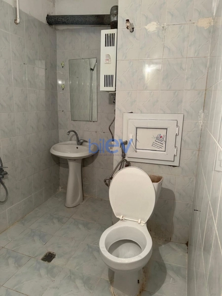 Aylıq Kirayə 1 otaqlı Köhnə Tikili bina evi  35m², Bakı