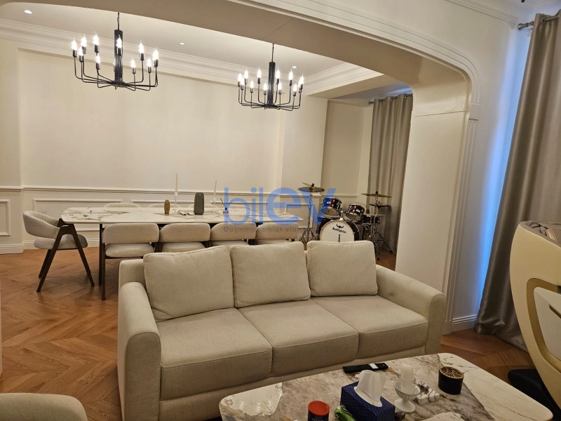 Satış 2 otaqlı Yeni Tikili bina evi  100m², Bakı