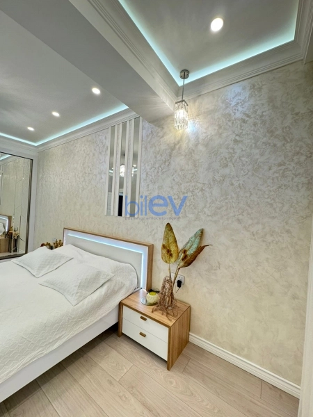 Satış 2 otaqlı Yeni Tikili bina evi  78m², Bakı
