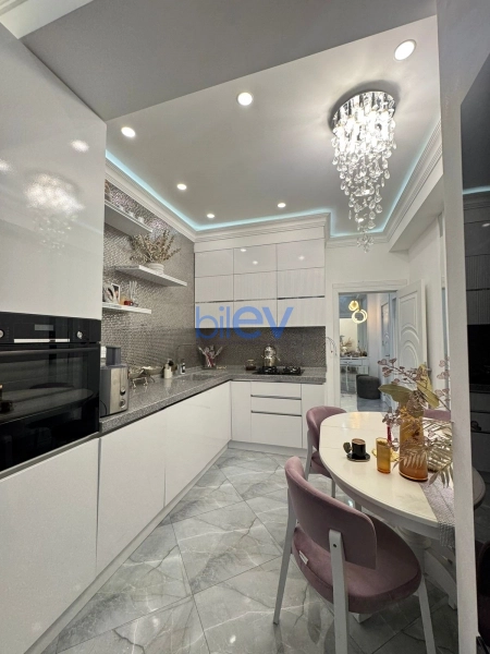Satış 2 otaqlı Yeni Tikili bina evi  78m², Bakı