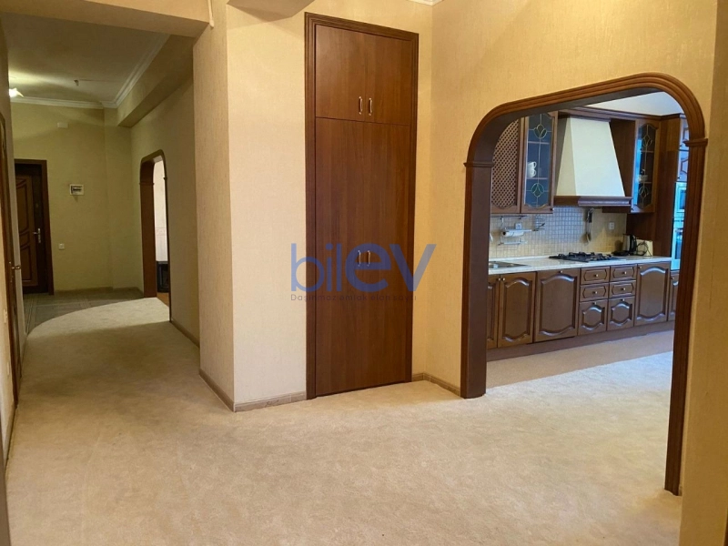 Satış 3 otaqlı Yeni Tikili bina evi  154m², Bakı
