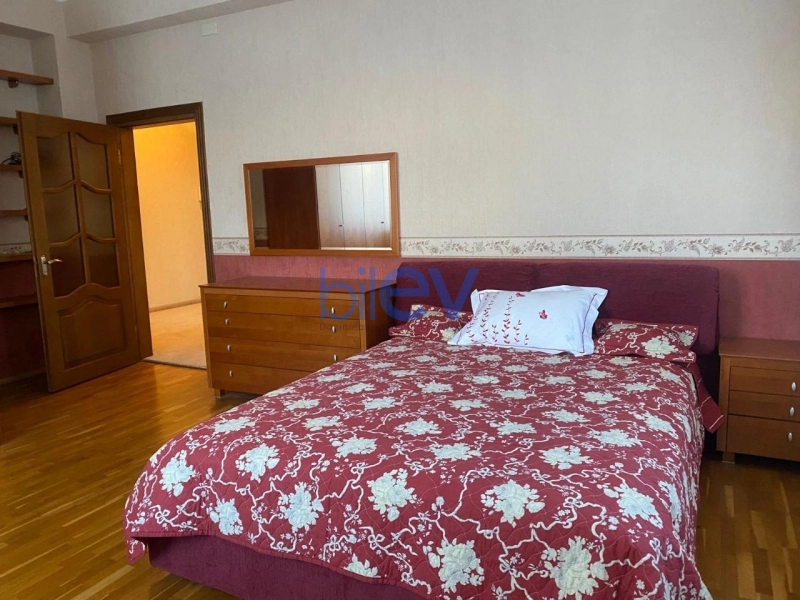 Satış 3 otaqlı Yeni Tikili bina evi  154m², Bakı