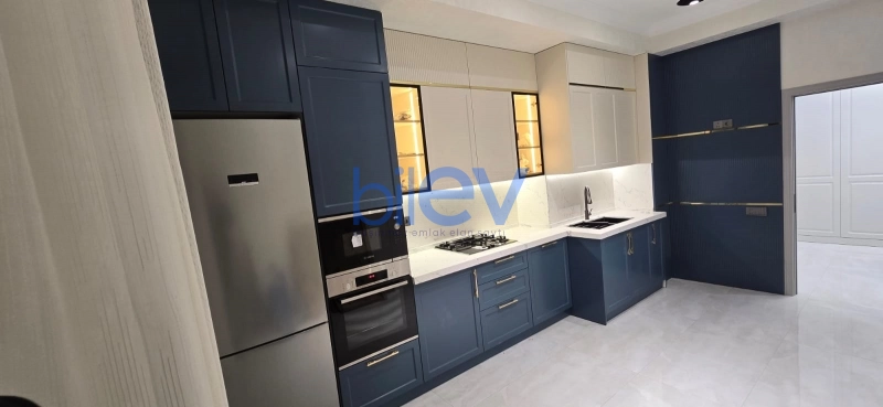 Satış 3 otaqlı Yeni Tikili bina evi  141m², Bakı