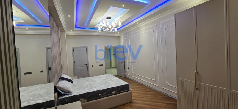 Satış 3 otaqlı Yeni Tikili bina evi  141m², Bakı