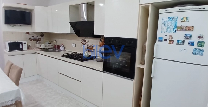 Satış 3 otaqlı Yeni Tikili bina evi  123m², Bakı