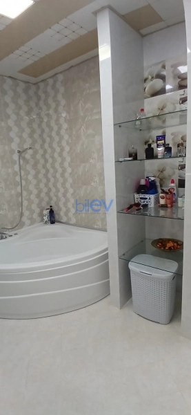 Satış 3 otaqlı Yeni Tikili bina evi  123m², Bakı