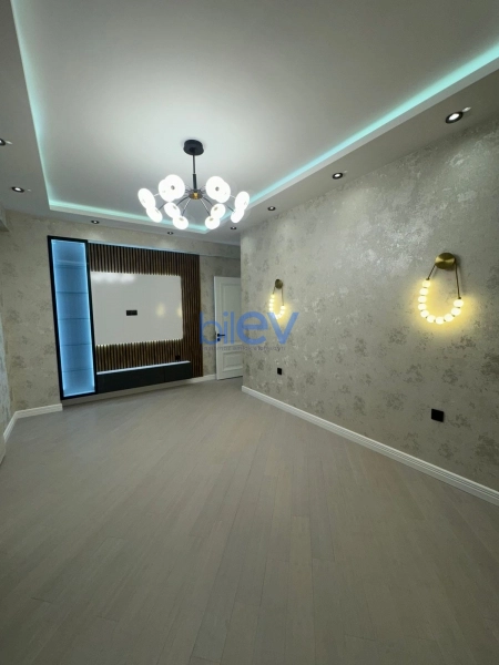 Satış 3 otaqlı Yeni Tikili bina evi  124m², Bakı