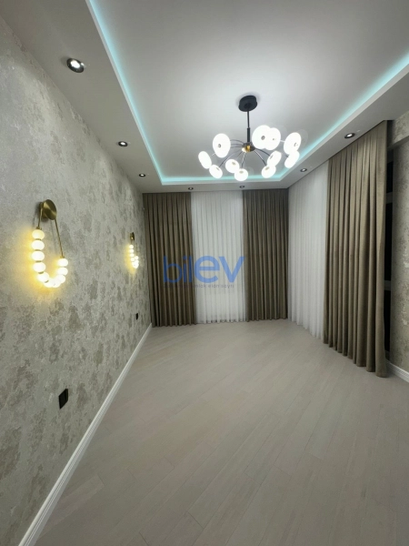 Satış 3 otaqlı Yeni Tikili bina evi  124m², Bakı