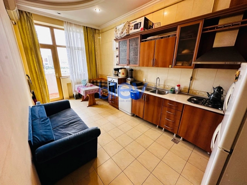 Satış 3 otaqlı Yeni Tikili bina evi  115m², Bakı